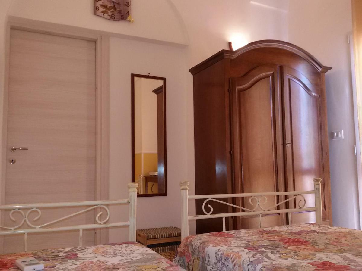 Il Casale Dei Principi Bed & Breakfast Lecce Dış mekan fotoğraf